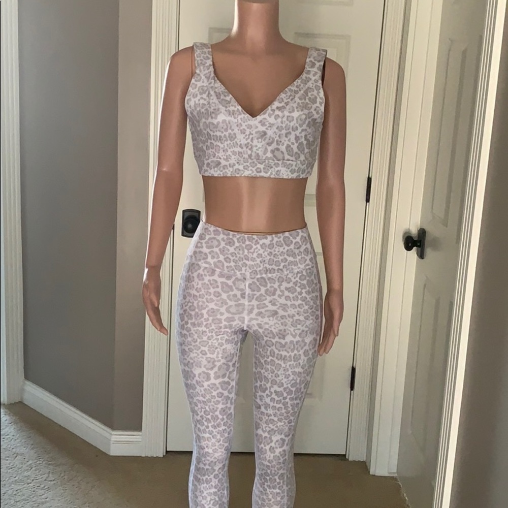 Leggings and bra